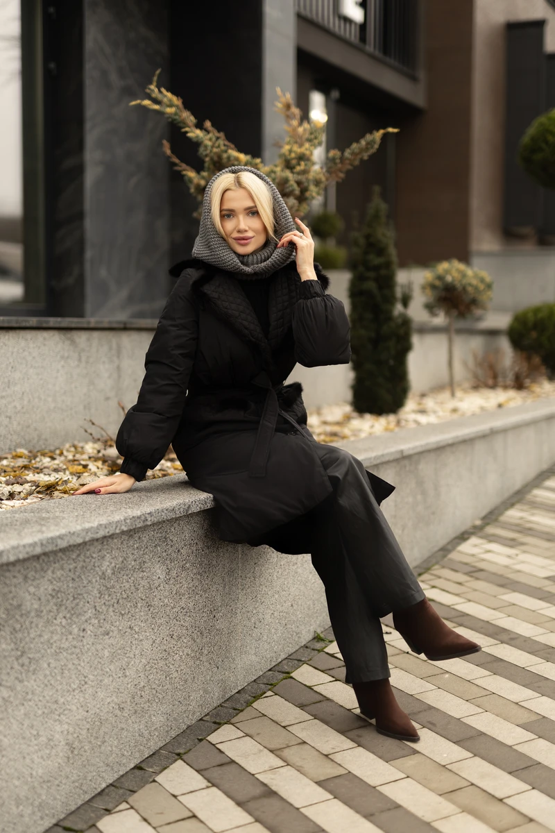 Winter coat with mink fur — изображение 4