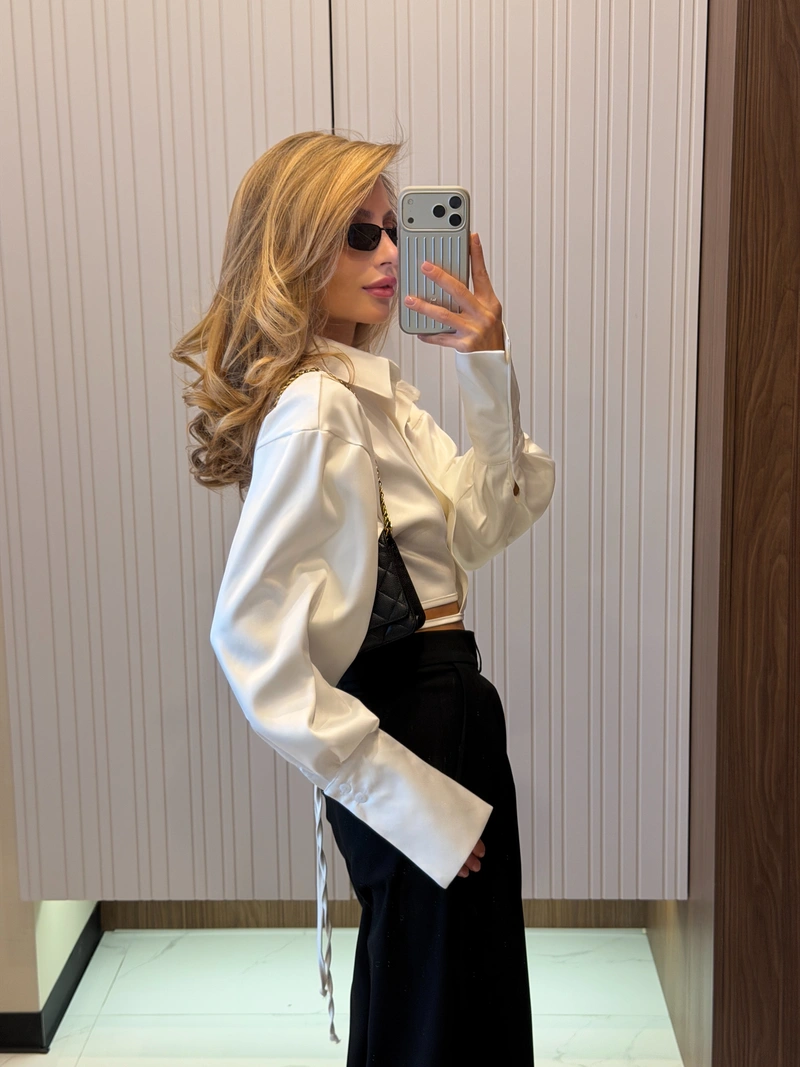 Milano Cropped Satin Blouse - Image 6