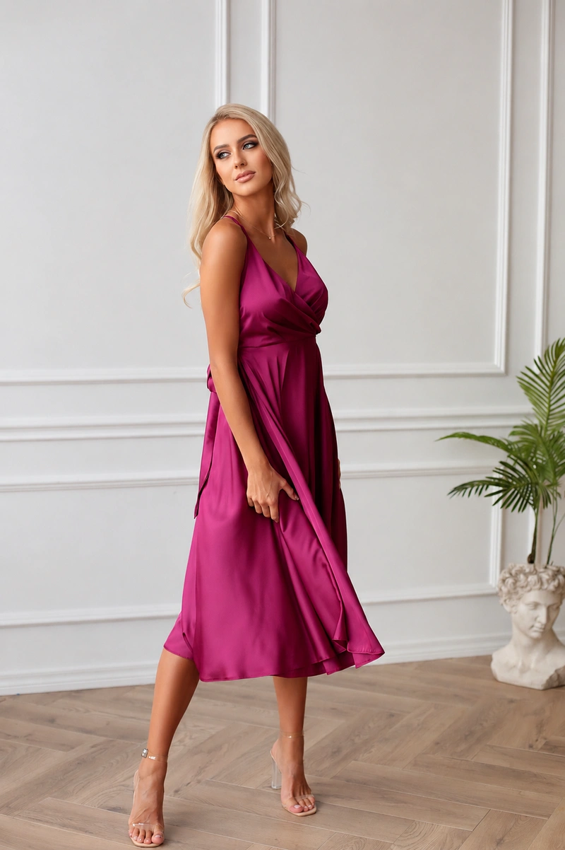 Serena Dress with a Bow - Image 7